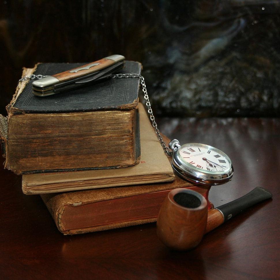 Spiced Honey & Tonka Status Candle